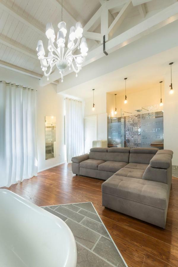 Cagliari Marina Harbour Guest House & Lounge 外观 照片